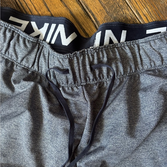 Nike Dri-Fit crop pants - 1X heather grayish blue worn one time in exc condition - Picture 3 of 4